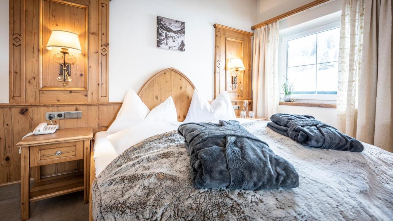Anthony'S Alpin Hotel Garni Lech Extérieur photo